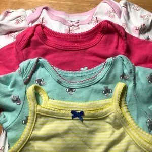 Bundle 4 pieces Carters 6 mo cotton